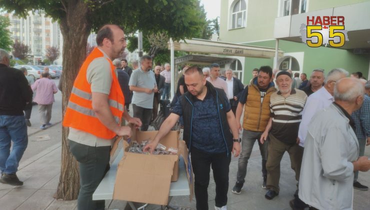 Atakum Belediyesi’nden bayram şekeri ikramı