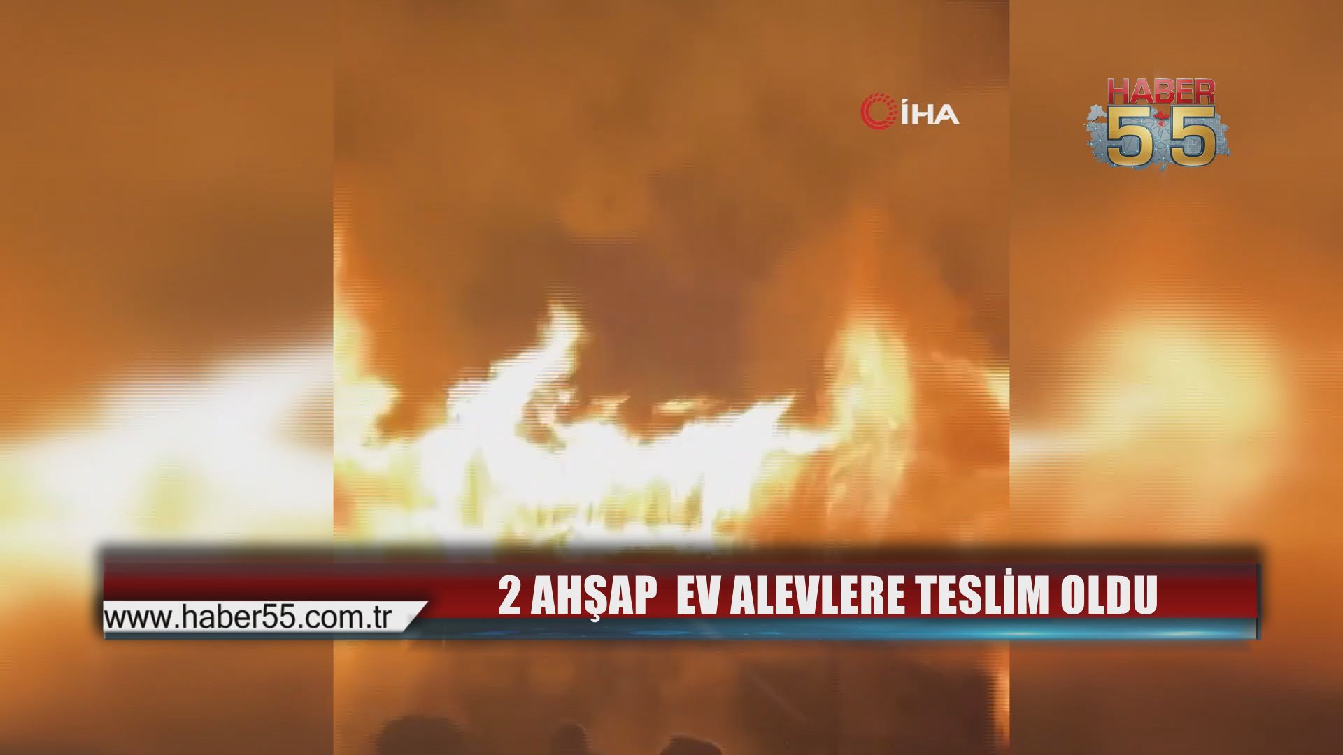 Samsun’da Gece Yarısı Yangın Paniği: Vezirköprü’de İki Ev Yandı