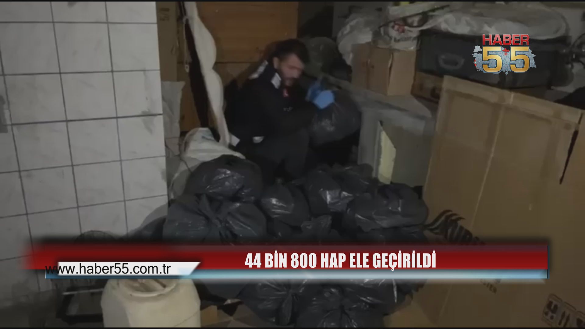 Zehir Deposu Deşifre Edildi: 44 Bin 800 Hap Ele Geçirildi